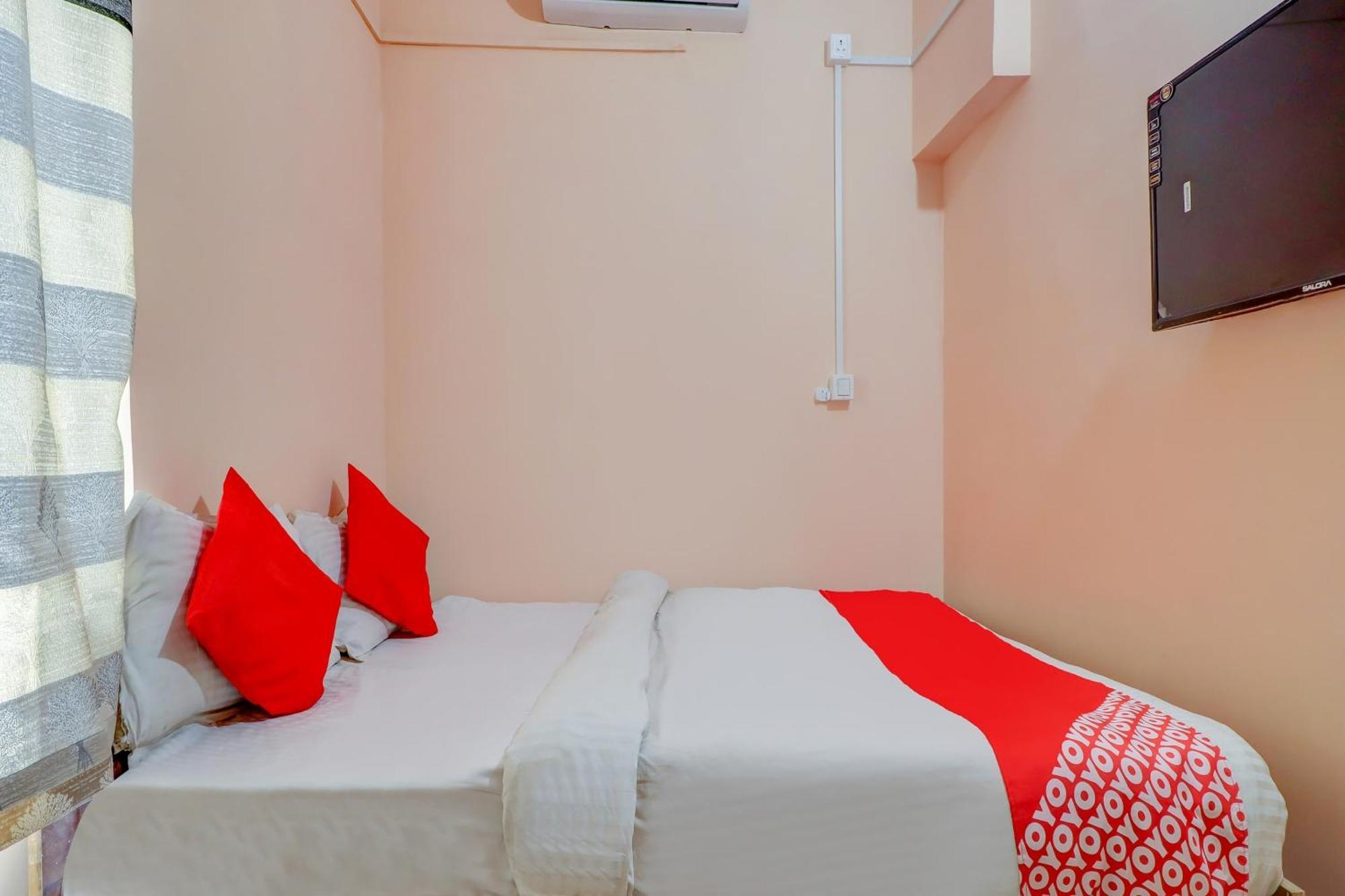Hotel O Sidhu Kanhu & Banquet Ráncsí Kültér fotó
